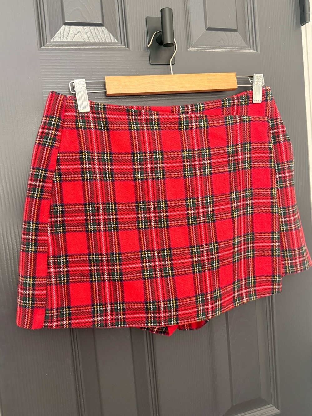 Vici | Women’s Red Plaid Mini Skort